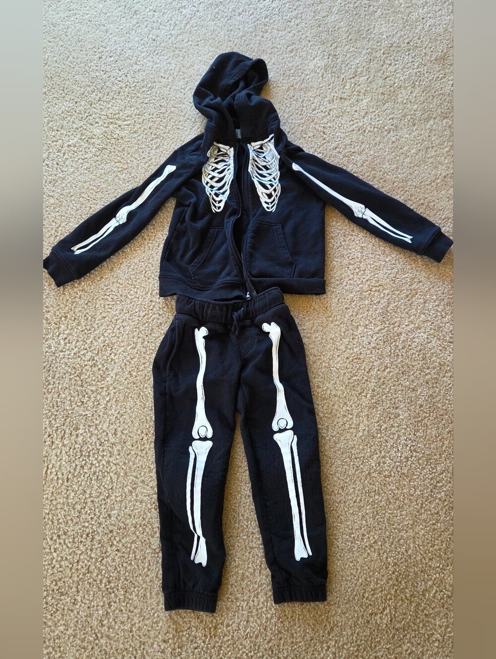 Kids Black Skeleton Hoodie & Jogger Costume Set - Size 4/5